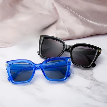 Моден тренд, нови слънчеви очила, индивидуалност, цветни слънчеви очила в европейския и американския стил, защита от слънцето на открито
