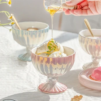 Керамична чашка за сладолед с перламутровым постепенно картина, лека Луксозна Десертница за плодова салата, Европейски Прости за кисело мляко, Чаши, Комплект лъжици