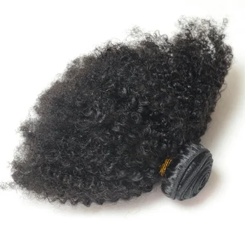 Бразилски снопове от човешка коса Афро Къдрава Къдрава снопове от човешки косъм Заплитане на косата Реми косата за жени 8-22 инча Натурален цвят