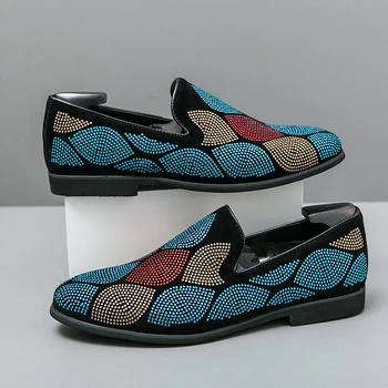 Висококачествена марка мъжки обувки на плоска подметка с ярки диаманти Офис бизнес кожени обувки с мека подметка Удобни мъжки ежедневни обувки