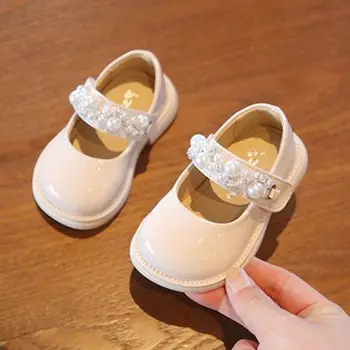 Демисезонная кожени обувки за момичета с перли, расшитая мъниста, скъпа принцеса, Меки и удобни детски обувки на плоска подметка, Детски обувки за ходене
